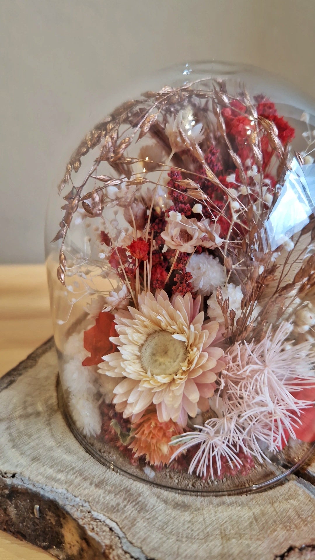 Cloche fleurie -rondin de bois / fleurs Colorées
