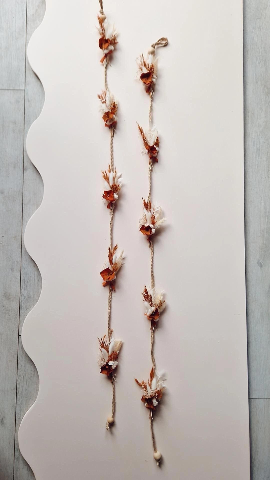 Atelier floral Enfant  Guirlande de fleurs lumineuse