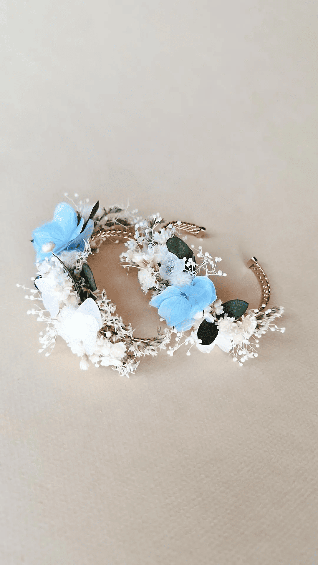 Bracelet jonc fleuri personnalisable